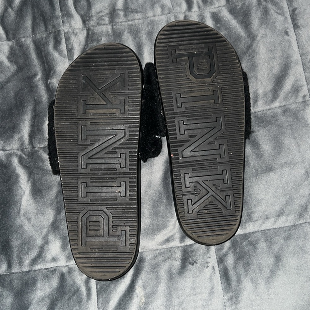 Sandals - Picture 2 of 3